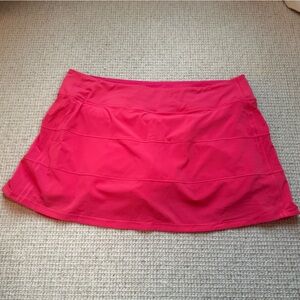 Lululemon Pace Rival Mid-Rise Skirt
Lip Gloss